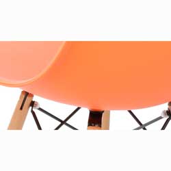 Фото Стілець Eames DSW chair пластик / дерево Помаранчевий