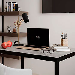 Фото Стіл Brevity Loft Mid Ательє Світлий + Чорні ноги