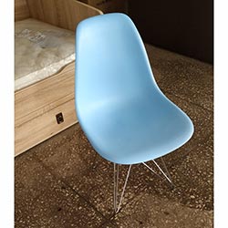 Фото Стілець Eames DSR chair пластик / хром Блакитний