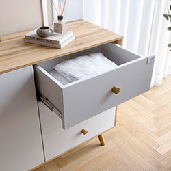 Фото Комод Хюге 5 3Ш 2Д