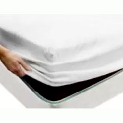 Наматрацник стрейч нестьобаний 90*200
