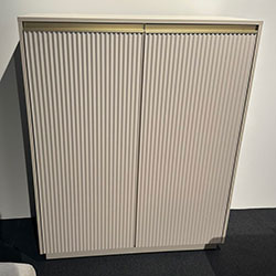 Фото Комод високий Роял / Royal KW104 2Д Бежевий