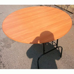 Стіл круглий складаний ДСП 16 ДМ 10-75 КТП