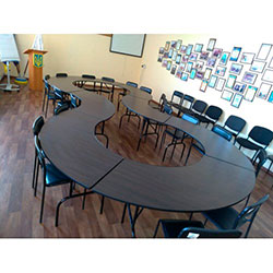 Фото Складаний стіл для конференц-залу ДСП 16 ДМ Сг8 РТПЕ