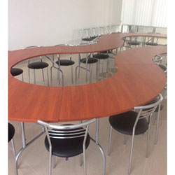 Фото Складаний стіл для конференц-залу ДСП 16 ДМ Сг8 РТПЕ