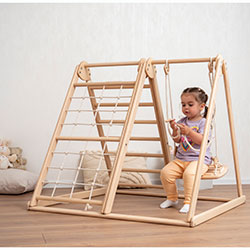 Фото Малий трикутний комплекс з гойдалкою (AANC001)